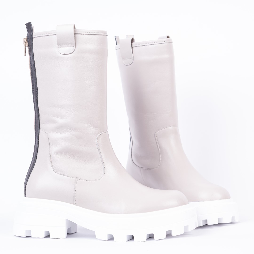 Дамски боти модел TALIA OFF-WHITE
